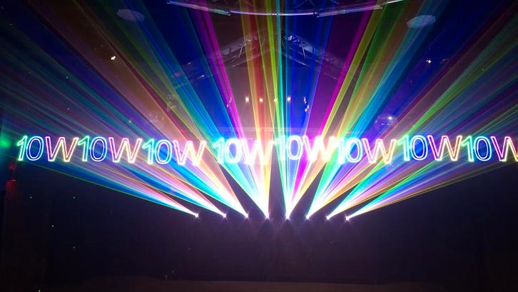 Dikke beamshow set 8x 10W RGB LASERS incl case nieuw!, Muziek en Instrumenten, Licht en Laser, Zo goed als nieuw, Licht, Ophalen of Verzenden