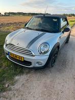 Mini 1.6 One Cabrio 2014 Wit, Auto's, Mini, Voorwielaandrijving, 4 cilinders, Cabriolet, 4 stoelen