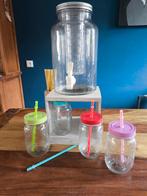 Water- en  sapkan met kraantje en 4 glazen, Huis en Inrichting, Keuken | Servies, Ophalen, Glas of Glazen, Overige stijlen, Glas