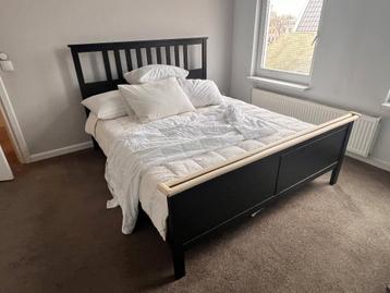 IKEA HEMNES Bedframe + Lattenbodem (Zwart/Bruin) - afbeelding 1