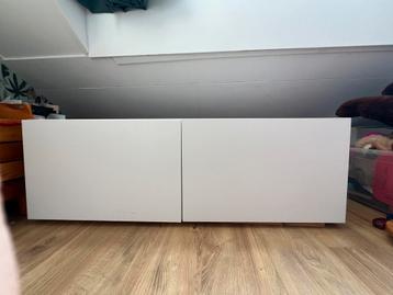 Ikea kastje wit