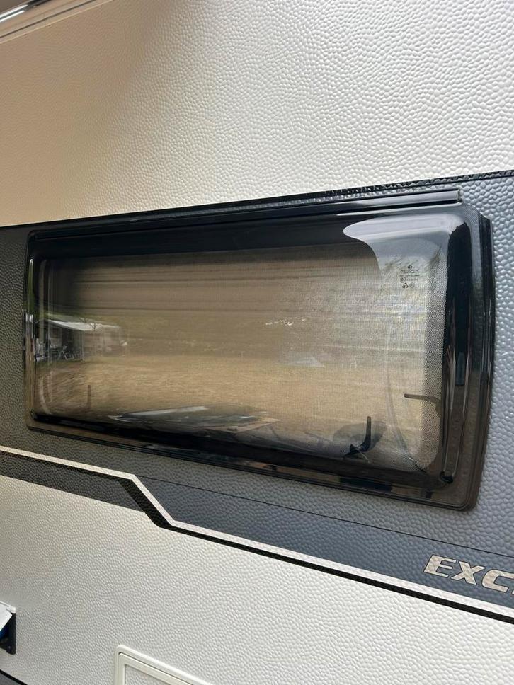 Hobby raam 120 x 55 cm (van 2020, past meerdere jaren), Caravans en Kamperen, Camper-accessoires, Gebruikt, Ophalen of Verzenden