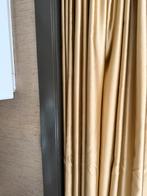 Nieuwe gordijnen beige/goud silk 360x212 cm, Huis en Inrichting, Stoffering | Gordijnen en Lamellen, Ophalen, Nieuw, Beige, 200 cm of meer