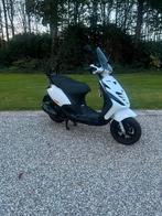 Piaggio zip 50cc 4t, Fietsen en Brommers, Ophalen, Maximaal 45 km/u, Zip, Zo goed als nieuw