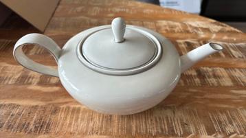 Prachtige Theepot Silver moon beschikbaar voor biedingen