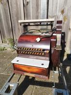 Antieke National kassa, Ophalen