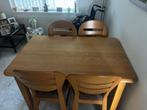 Hele nette eettafel met stoelen, Huis en Inrichting, Ophalen, Zo goed als nieuw, 4 tot 6 stoelen