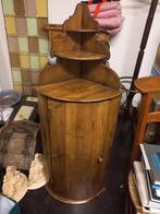 Hoekkastje met plankjes, Ophalen