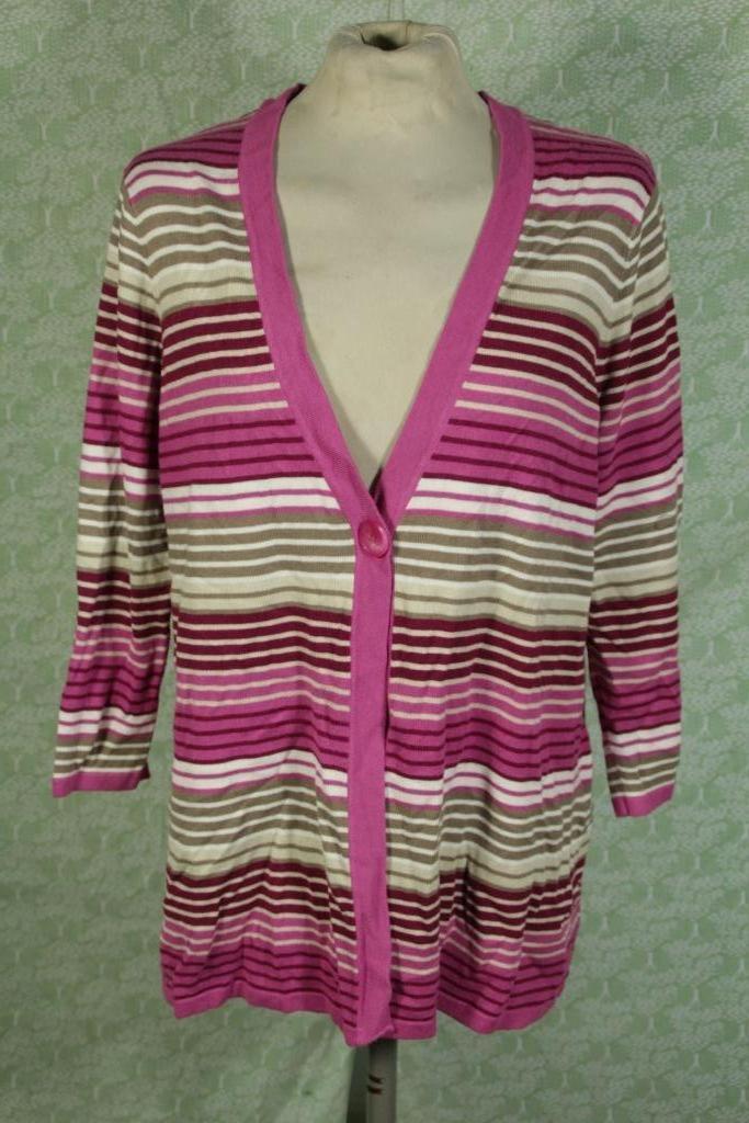 Mooi roze damesvest.Mt L.Merk Kingfield, Kleding | Dames, Truien en Vesten, Zo goed als nieuw, Maat 42/44 (L), Roze, Ophalen of Verzenden