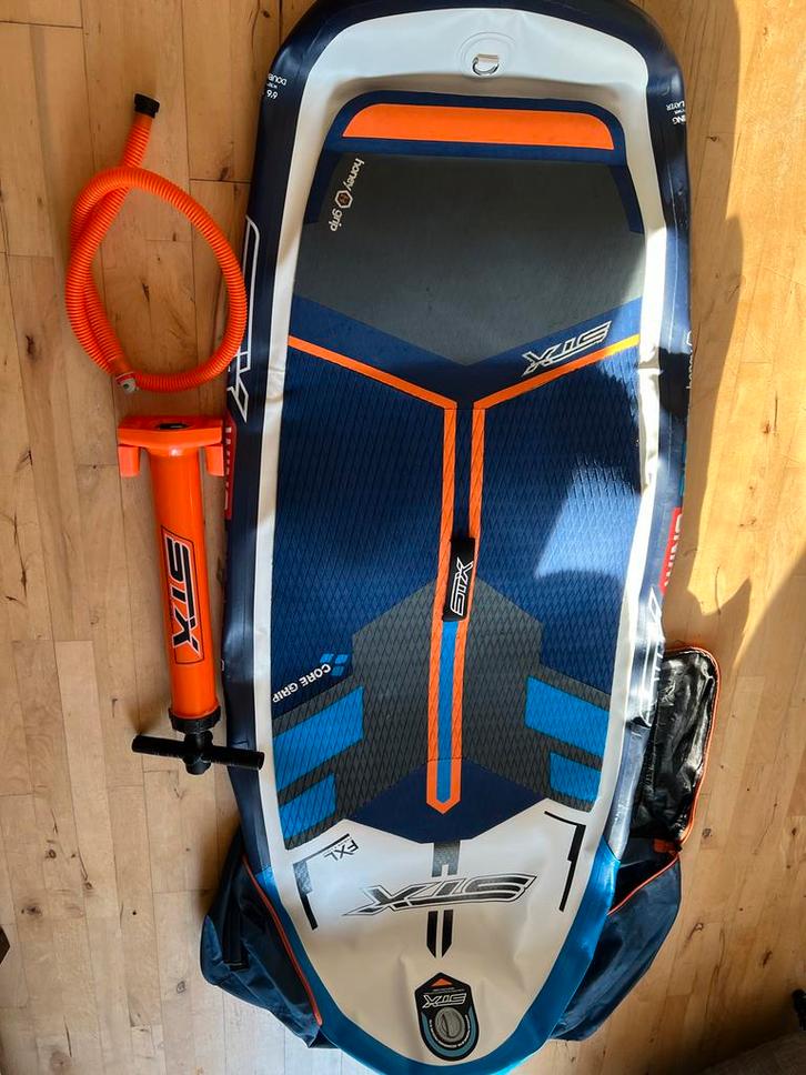 STX Wing Foil board Inflatable 140L, Watersport en Boten, Wingsurfen, Gebruikt, Wingsurf-board, Ophalen