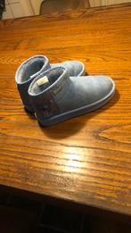 Pantoffels, Kinderen en Baby's, Babykleding | Schoentjes en Sokjes, Ophalen of Verzenden, Zo goed als nieuw, Slofjes