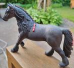 Schleich Friese merrie, Ophalen of Verzenden, Zo goed als nieuw, Paard, Beeldje of Figuurtje