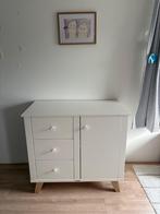 Kidsmill Lars Commode Wit / Naturel, Kinderen en Baby's, Kinderkamer | Commodes en Kasten, Ophalen, 50 tot 70 cm, Voetruimte, 100 cm of meer