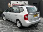 Kia Carens 2.0 CVVT *VERSNELLINGSBAK MAAKT GELUID*, Voorwielaandrijving, 1998 cc, 4 cilinders, 700 kg