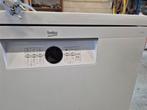 NIEUWE vaatwasser Beko B300 wit, Ophalen, 60 cm of meer, Zo goed als nieuw, Vrijstaand