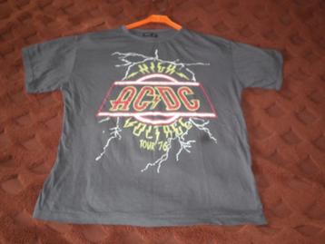 AC*DC HIGH VOLTAGE TOUR engeland 1976 zwart t-shirt maat m