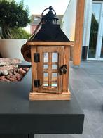 Houten windlicht / lantaarn, Tuin en Terras, Buitenverlichting, Minder dan 50 watt, Staande lamp, Ophalen of Verzenden, Zo goed als nieuw