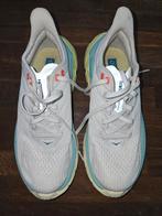 Hoka Clifton Edge - Hardloopschoenen, Hoka, Ophalen of Verzenden, Gedragen, Wit