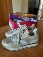 Mooie leren sneakers van Piedro maat 34 wijdte 3,5, Ophalen of Verzenden, Zo goed als nieuw, Meisje, Schoenen