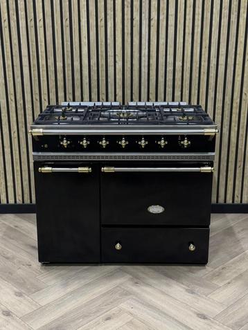 Luxe Lacanche Fornuis Zwart Gas + Messing + Warmhoudkast beschikbaar voor biedingen