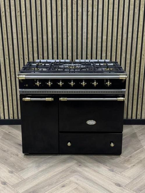 Luxe Lacanche Fornuis Zwart Gas + Messing + Warmhoudkast, Witgoed en Apparatuur, Fornuizen, Gas, 5 kookzones of meer, Grill, Ophalen of Verzenden