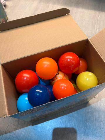 Ballenbak ballen beschikbaar voor biedingen