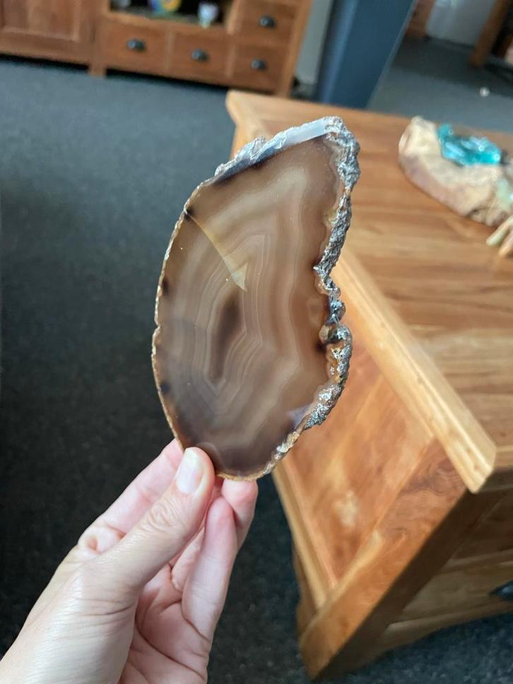 Bruine Agaat Schijf 13 x 8 cm, Verzamelen, Mineralen en Fossielen, Mineraal, Ophalen of Verzenden