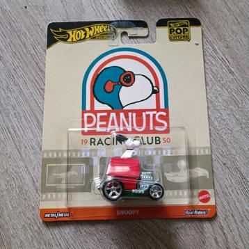 Hot Wheels Premium Pop Culture snoopy (Peanuts 1950 ) beschikbaar voor biedingen