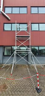 Rolsteiger huren / te huur, Doe-het-zelf en Verbouw, Steigers, Ophalen, Zo goed als nieuw, Rolsteiger of Kamersteiger, 5 meter of hoger
