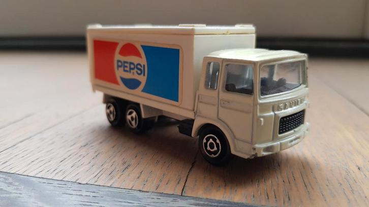 Majorette Saviem Pepsi Vrachtwagen, Hobby en Vrije tijd, Modelauto's | 1:50, Zo goed als nieuw, Overige typen, Majorette, Ophalen of Verzenden