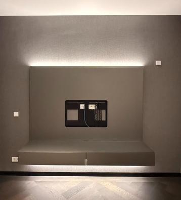 Rimadesio tv meubel beschikbaar voor biedingen
