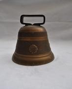 Oude Kleine Bel Tafelbel 9,5 cm, Ophalen of Verzenden