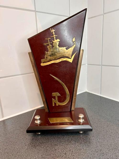 Zeldzame Sovjet Marine Plaquette Gemaakt van Scheeps Bakelie, Verzamelen, Militaria | Algemeen, Marine, Ophalen of Verzenden