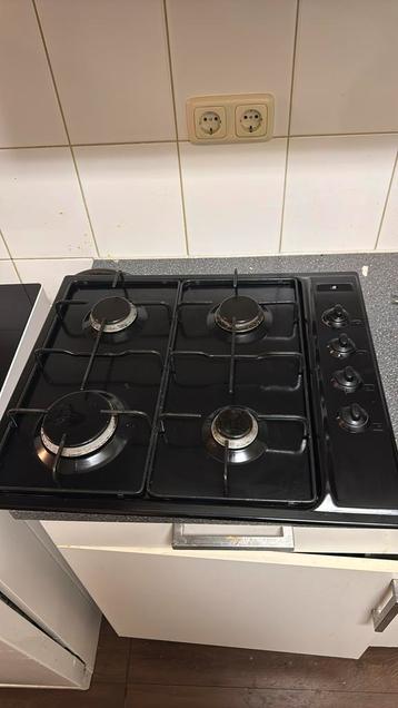 Gas fornuis met gas slang  beschikbaar voor biedingen