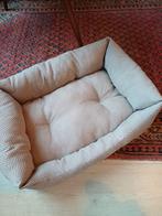 Taupe beige hondenmand middelgroot, Ophalen, Zo goed als nieuw, Stof