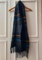 Marja Kurki, vintage wollen sjaal. Finland. Als vuokko oska, Maat 46/48 (XL) of groter, Ophalen of Verzenden, Sjaal, Gedragen