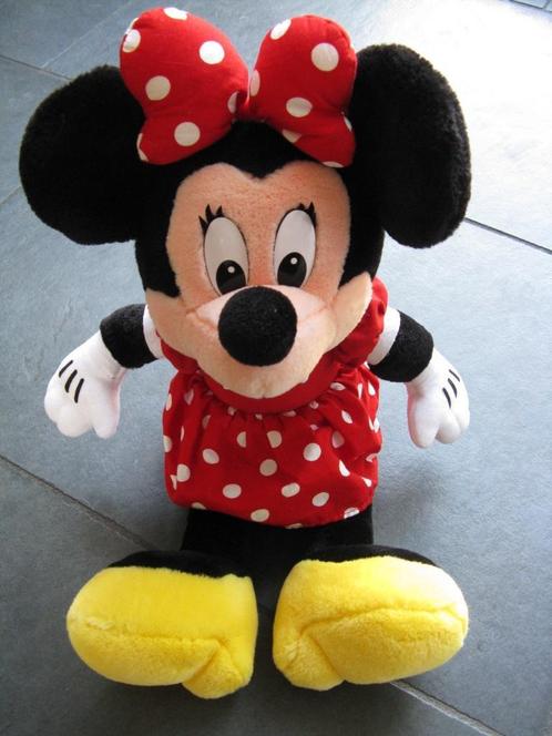 Minnie mouse knuffel (0161), Hobby en Vrije tijd, Feestartikelen, Gebruikt, Feestartikel, Halloween of Griezel, Ophalen of Verzenden