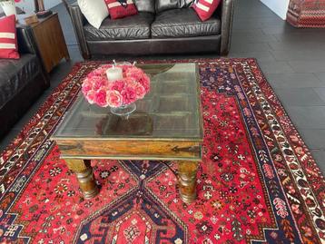 Salontafel, oriëntaals design, display mogelijkheid  beschikbaar voor biedingen