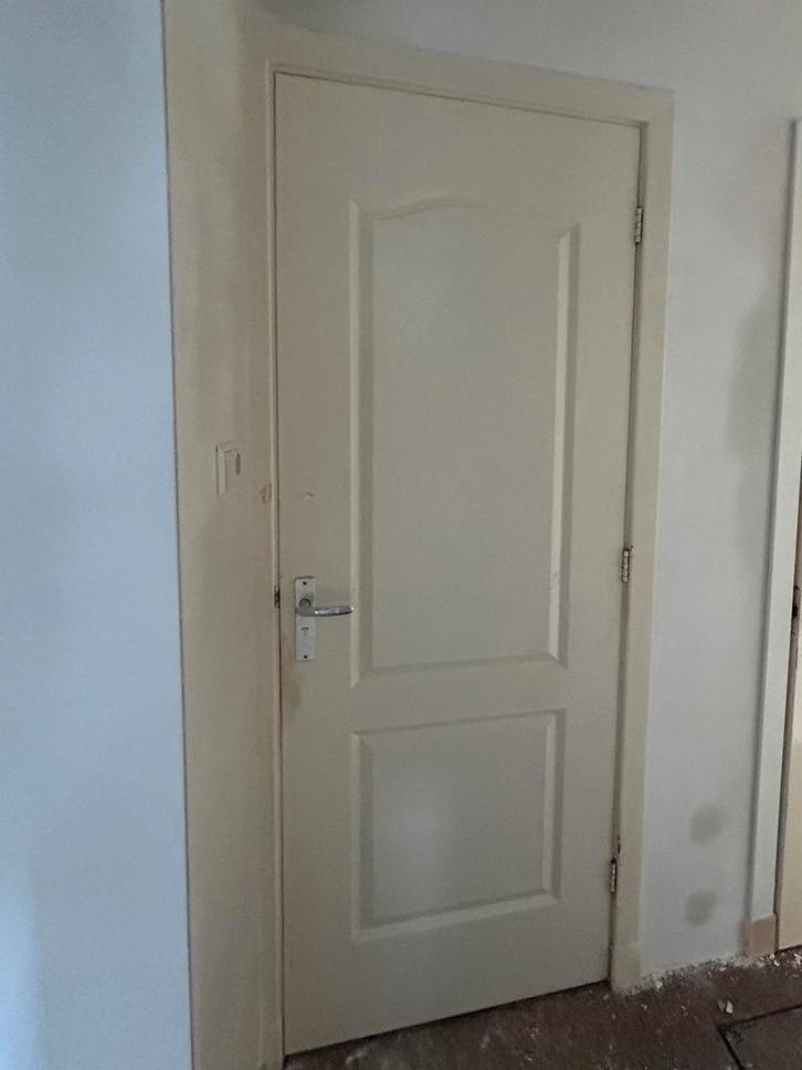 Drie houten paneeldeuren, Doe-het-zelf en Verbouw, Deuren en Horren, Zo goed als nieuw, Binnendeur, 200 tot 215 cm, Minder dan 80 cm