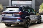 BMW X5 xDrive50e M Sport 489pk Panoramadak/VRview/Innovation, Gebruikt, 2395 kg, Blauw, Leder