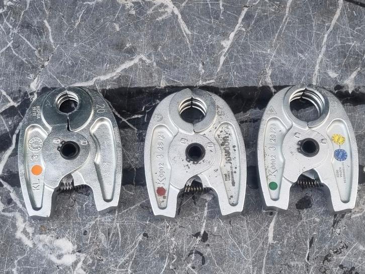 Nieuwe UPONOR MINI persbekken 3 stuks, Doe-het-zelf en Verbouw, Gereedschap | Handgereedschap, Nieuw, Ophalen of Verzenden
