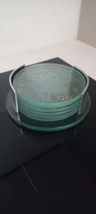 Onderzetters Glas  beschikbaar voor biedingen