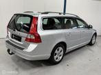 Volvo V70 2.5FT Momentum XENON, Auto's, Gebruikt, Electronic Stability Program (ESP), 2521 cc, Handgeschakeld
