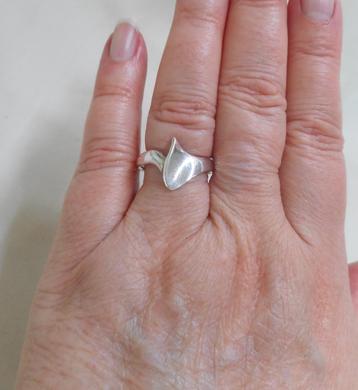 Zilveren modernist ring maat 19.5 nr.683 beschikbaar voor biedingen