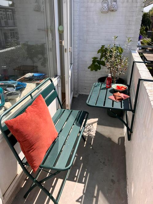 Inklapbaar bankje en tafeltje van Sklum donkergroen, Tuin en Terras, Tuinsets en Loungesets, Gebruikt, 2 zitplaatsen, Bank, Ophalen