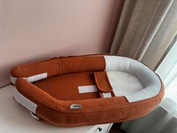Doomoo Cocoon babynestje – zo goed als nieuw beschikbaar voor biedingen