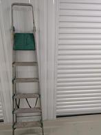Huishoudtrap Trap Keukentrap Schilderstrap Groot Ladder, Doe-het-zelf en Verbouw, Ladders en Trappen, Ophalen, Zo goed als nieuw