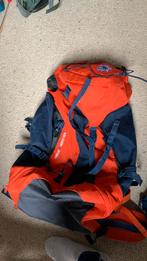 Quechua backpack 50L + Regenhoes + Flight bag, 40 cm of meer, Gebruikt, Trekking, 60 cm of meer