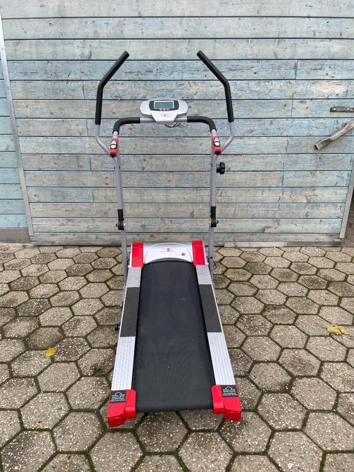 loopband Christopeit Runner Pro, Sport en Fitness, Fitnessapparatuur, Zo goed als nieuw, Loopband, Benen, Borst, Buik, Rug, Metaal