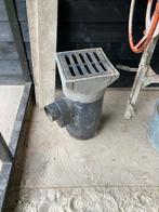 Straatkolk PVC met gietijzeren deksel, Ophalen, Afvoer, Gebruikt, Pvc